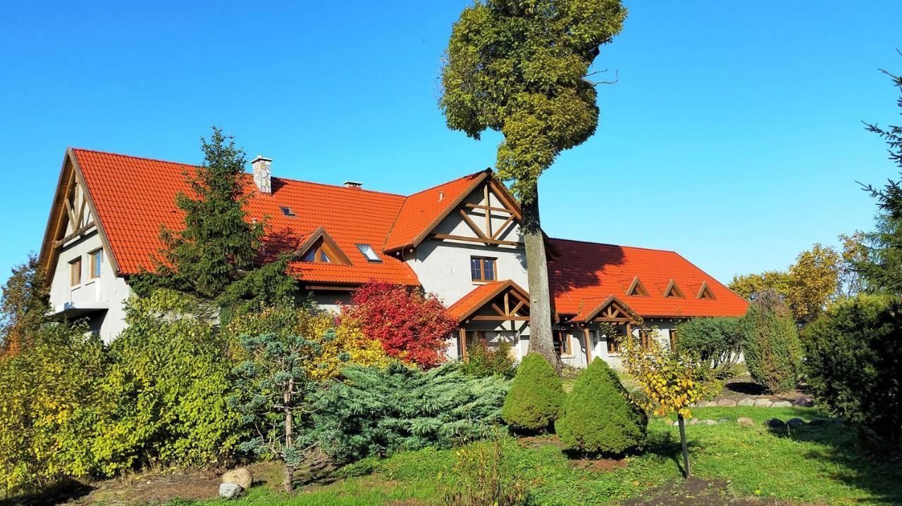 Hotel Dom Uzdrowisko Tolkemit Exterior foto